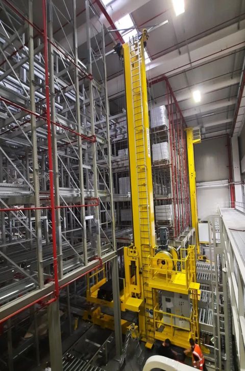 Gamma Stacker Crane with Forks — Traslo bicolonna