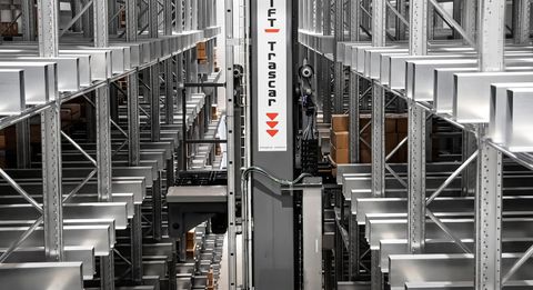Gamma Stacker Crane with Forks — Forcole telescopiche