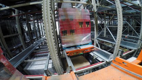 Gamma Stacker Crane with Satellite — Trascar